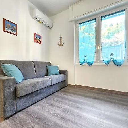 Bright & Modern - The Blue Marin - Ml Apartment