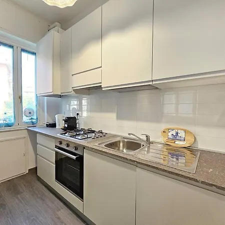 Bright & Modern - The Blue Marin - Ml Apartament