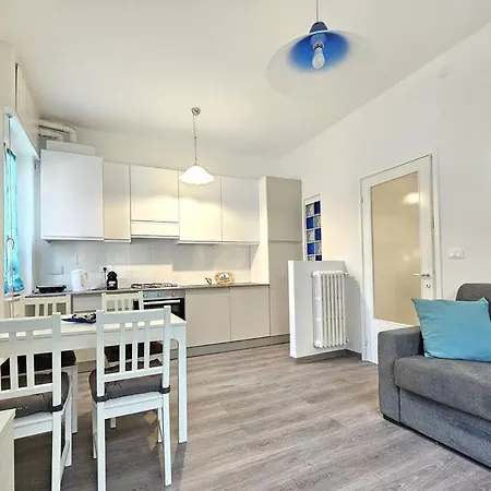 Apartment Bright & Modern - The Blue Marin - Ml *