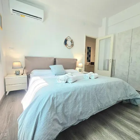 Bright & Modern - The Blue Marin - Ml Apartment *
