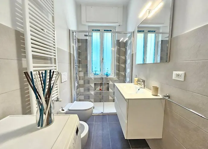 Cozy Haven In The Heart Of Lägenhet Rapallo